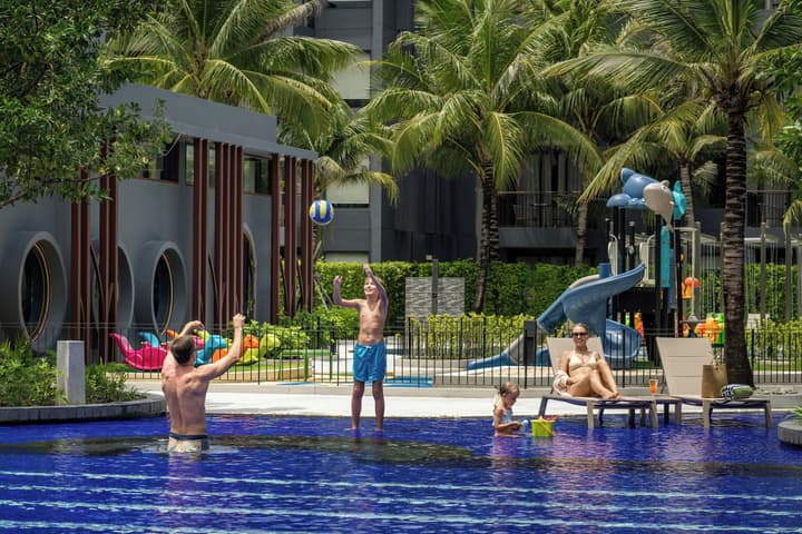 Courtyard By Marriott Phuket Chalong Bay Resort