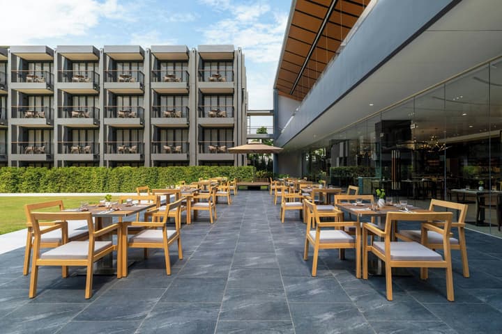 Courtyard By Marriott Phuket Chalong Bay Resort