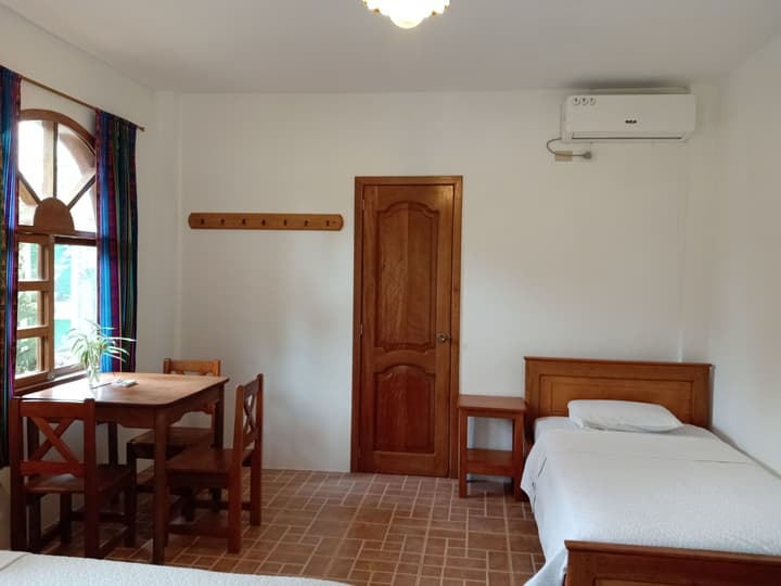 Banana Lodge