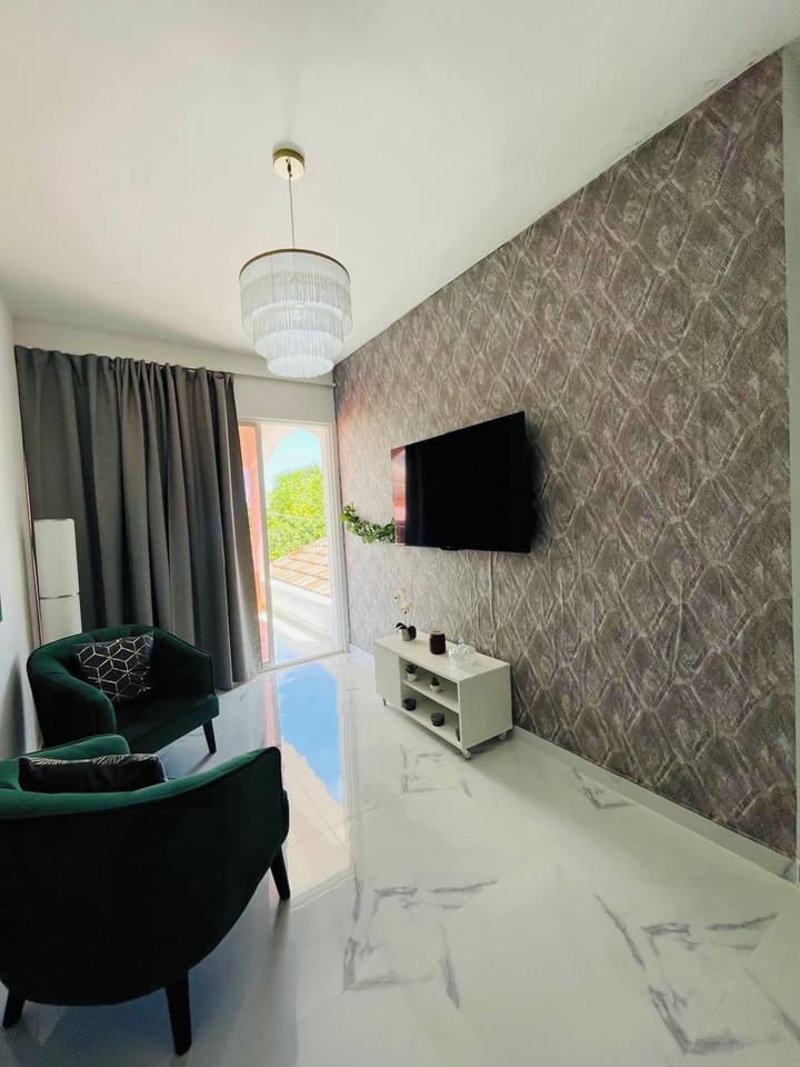 Agapimou Apartments H
