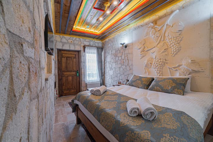 Tyana Cave House
