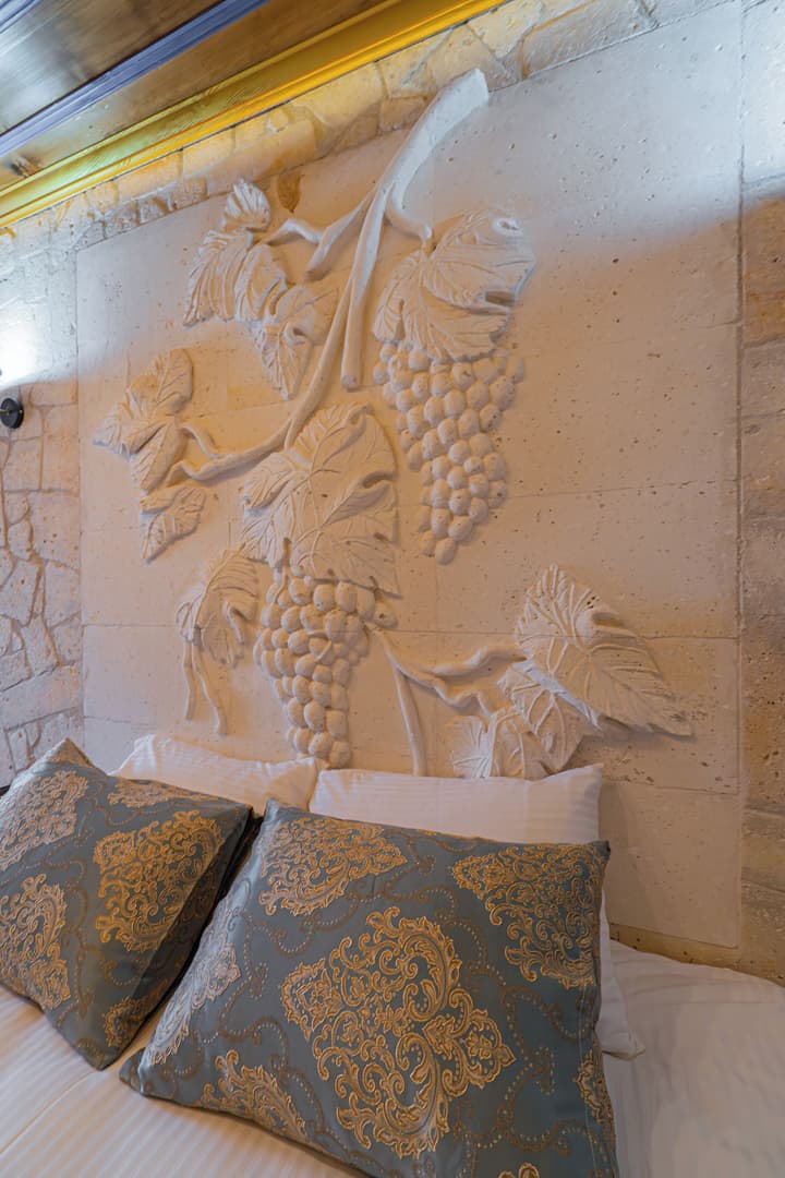 Tyana Cave House