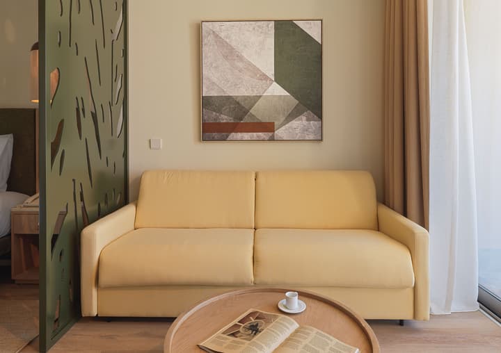 NALU Latchi Leonardo Limited Edition