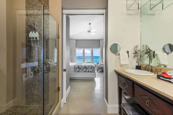 NEW Sleeps 10 - Laguna Del Mar 19 - Seven Mile Beach
