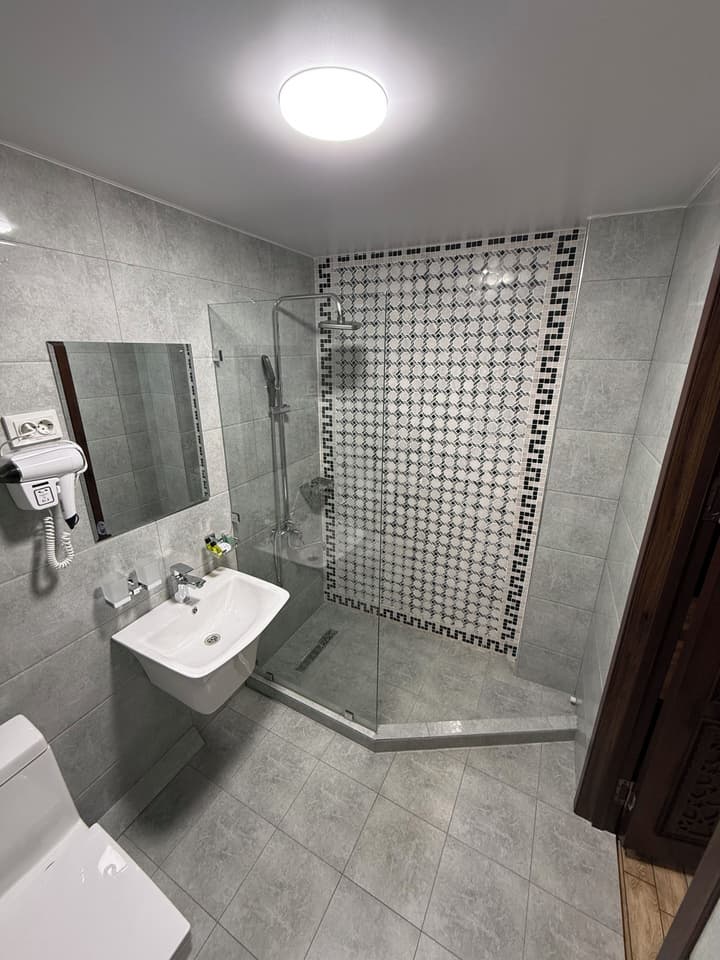 Mehrob Hotel