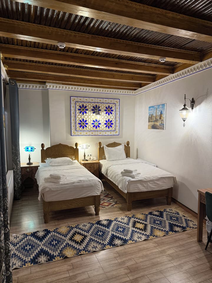 Mehrob Hotel