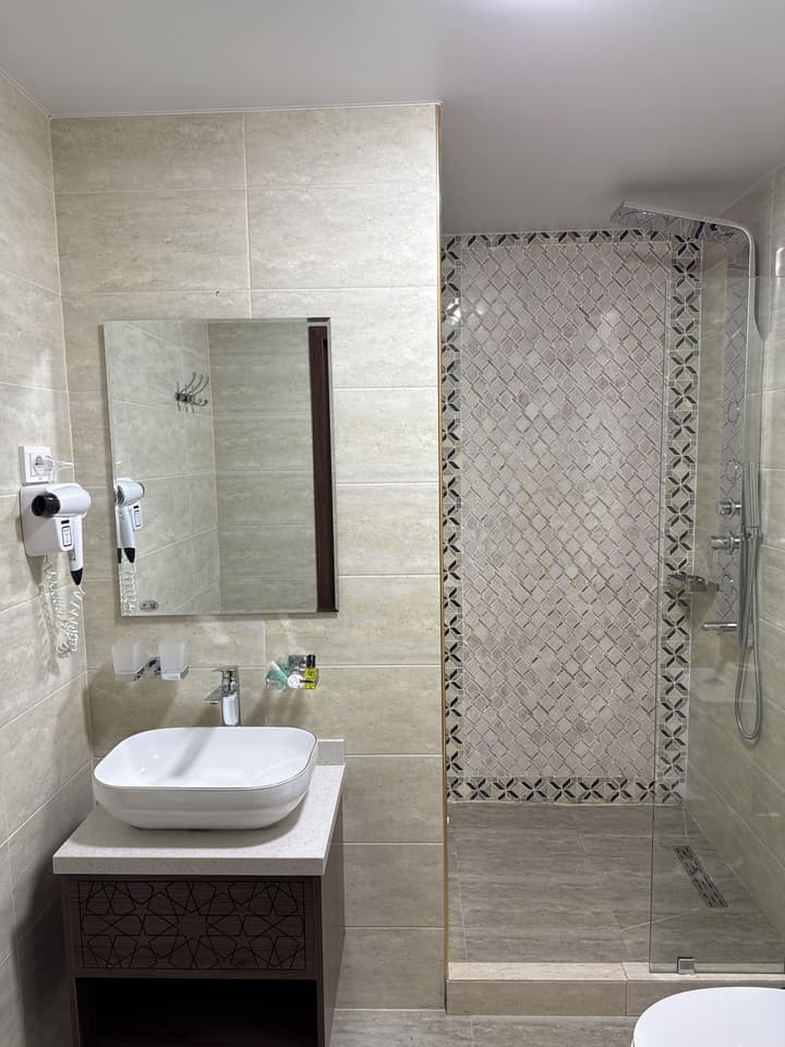 Mehrob Hotel