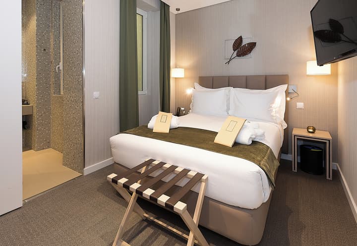 OMID Boutique Hotel