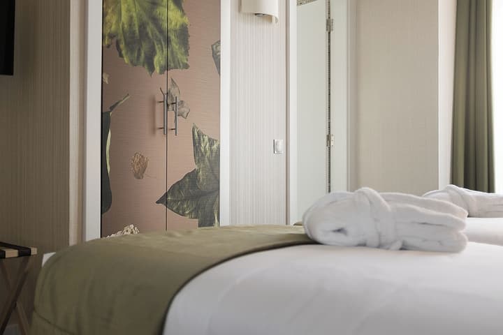 OMID Boutique Hotel