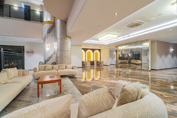 World Star Beach Resort & Spa