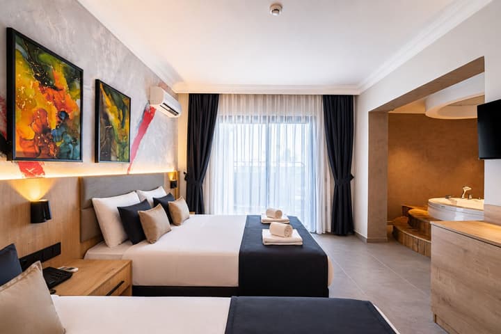 World Star Beach Resort & Spa