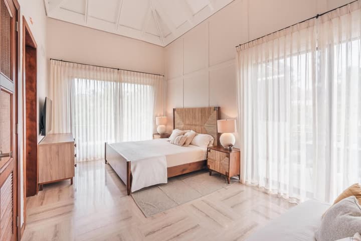 Apartment w 3br Near the Beach in Portillo Raa