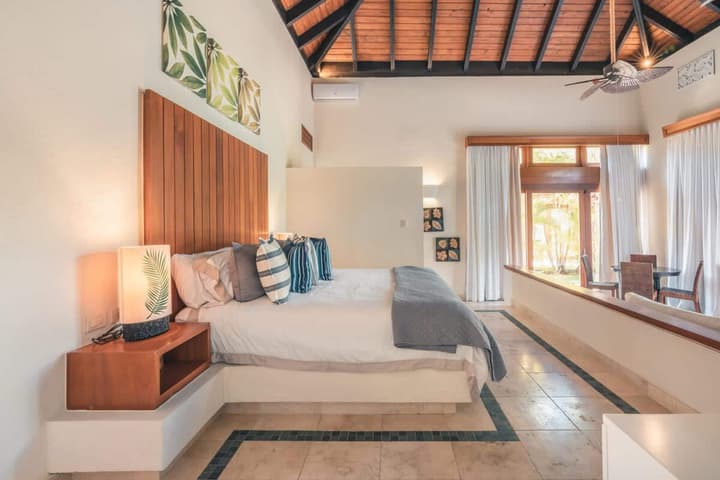 Tropical Villa With Pool at Green Village B843