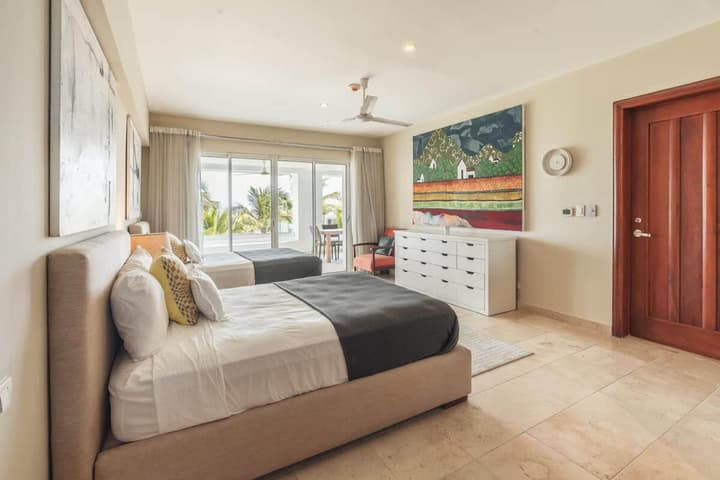 Apt With 2br and Beach Access in Punta Palmera