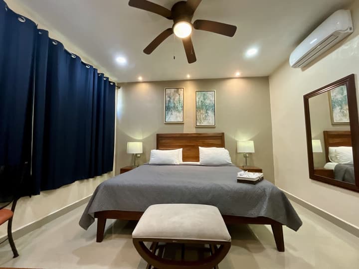 El Zaguán Colonial by GuruHotel