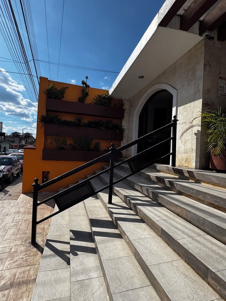 El Zaguán Colonial by GuruHotel
