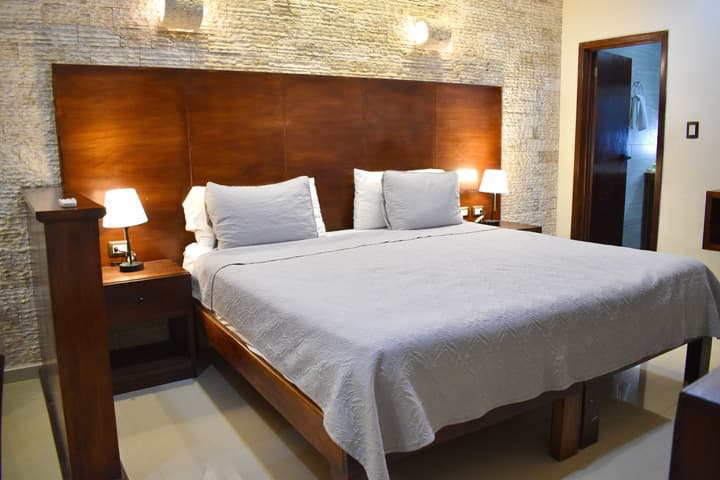 El Zaguán Colonial by GuruHotel