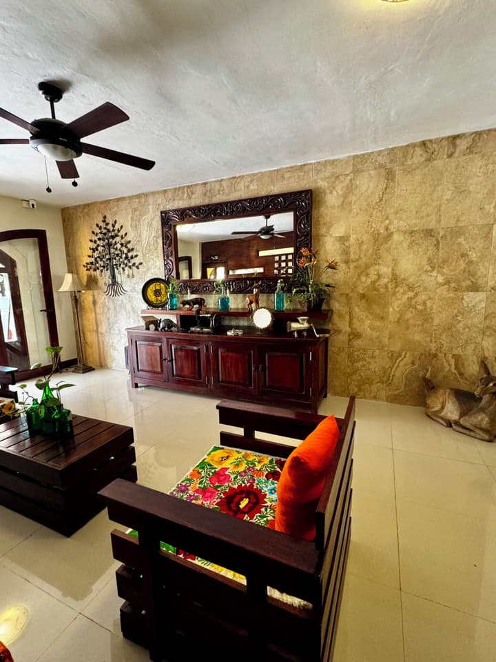 El Zaguán Colonial by GuruHotel