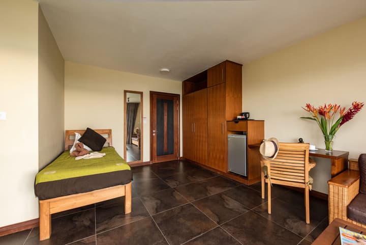 Happy Days Guest House