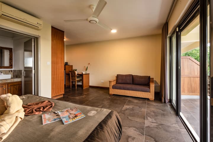 Happy Days Guest House