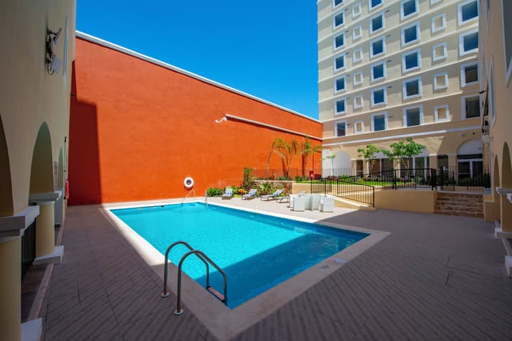 Holiday Inn Express Merida Centro by IHG