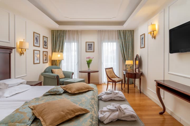 Hotel President Solin