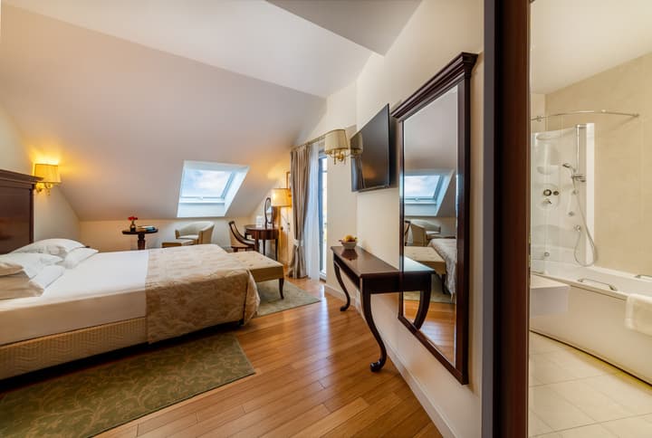 Hotel President Solin