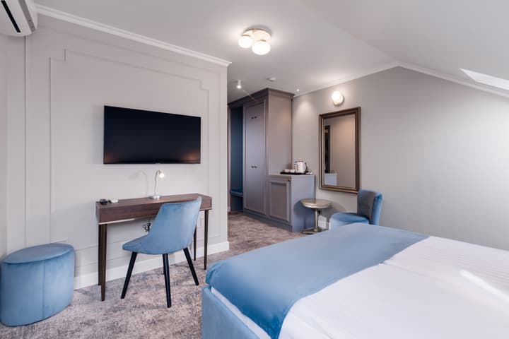 Hotel Meridian