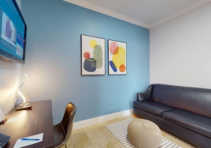 Nuvo Suites Hotel