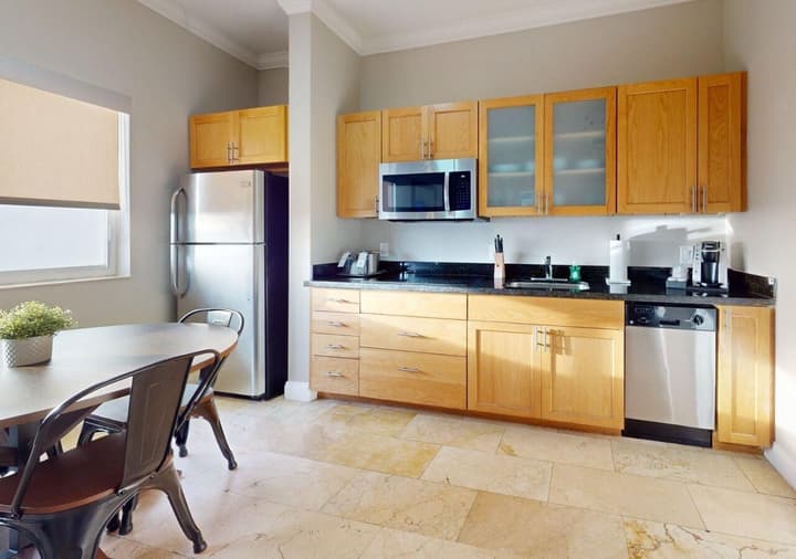 Nuvo Suites Hotel