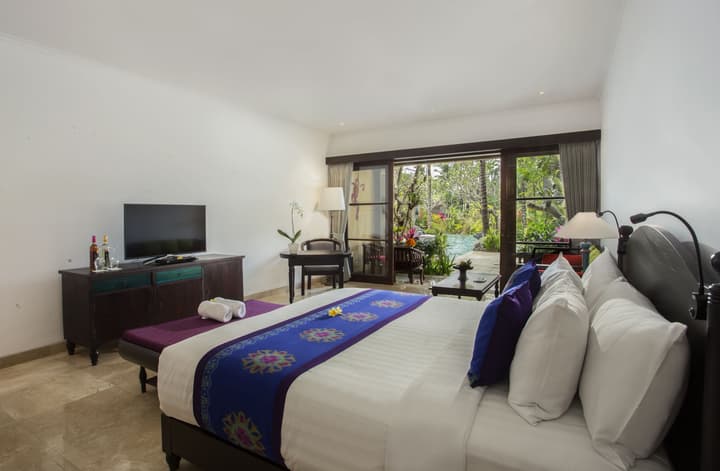 Dwaraka The Royal Villas