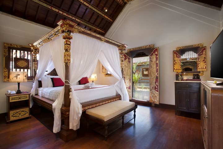 Dwaraka The Royal Villas