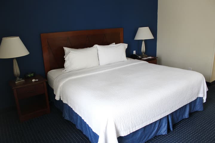Doral Inn & Suites Miami Airport West