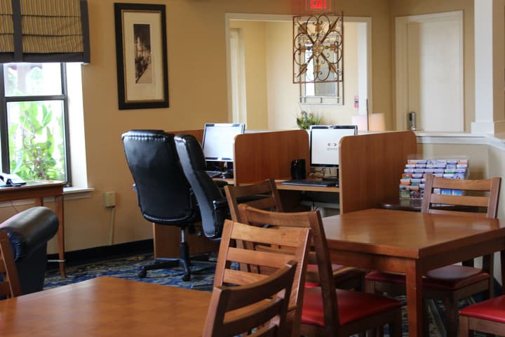 Doral Inn & Suites Miami Airport West