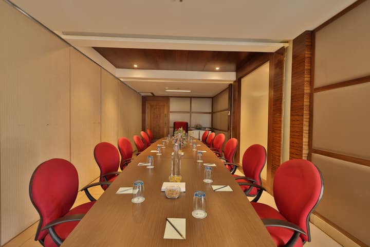 Fragrant Nature Munnar - A Classified Hotel