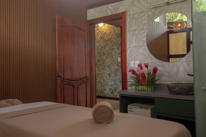 Evergreen Lodge
