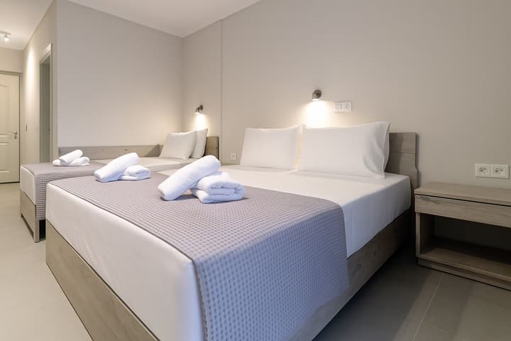 Samel Hotel