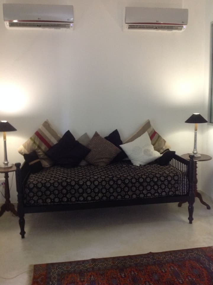 WB Villa