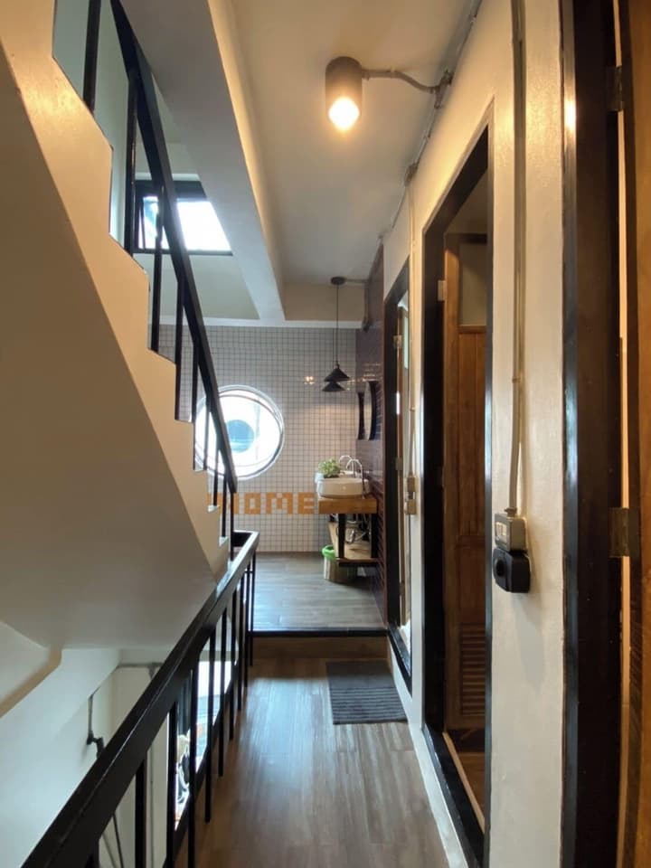 Monomer Hostel Bangkok