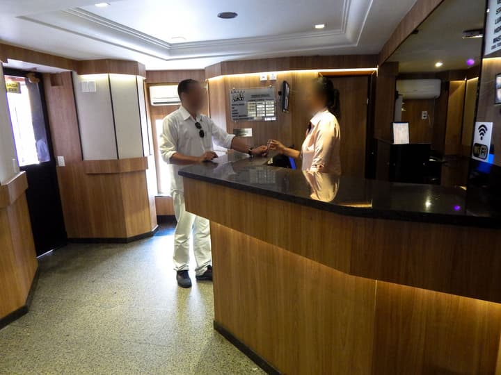Hotel Love Story