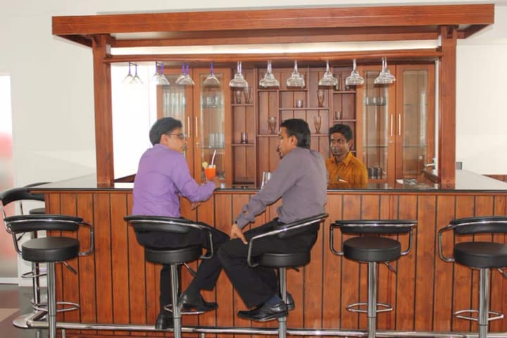 Port View City Hotel