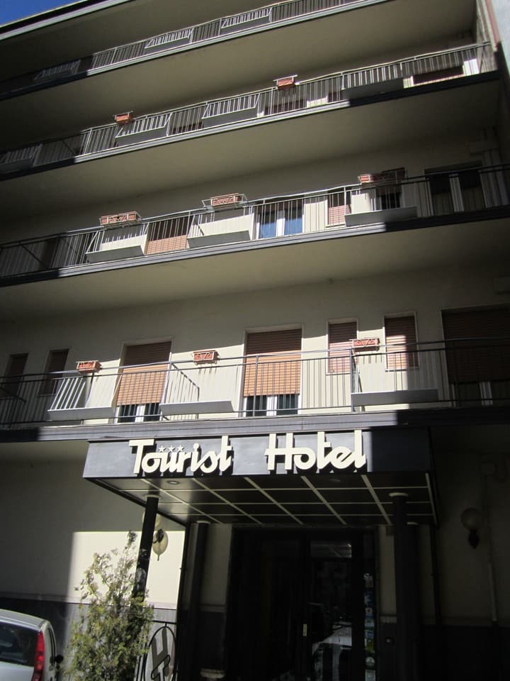 Tourist Hotel