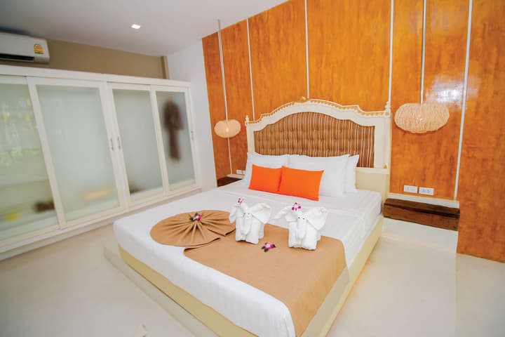Summer Luxury Beach Resort and Spa