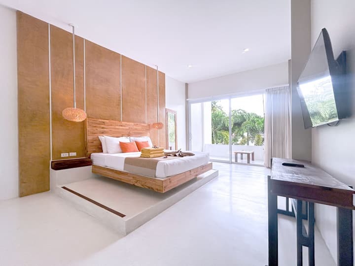 Summer Luxury Beach Resort and Spa