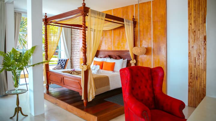 Summer Luxury Beach Resort and Spa
