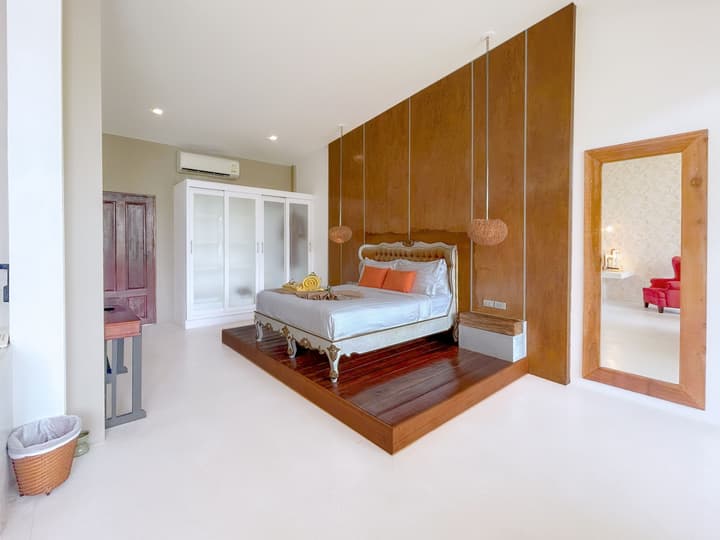 Summer Luxury Beach Resort and Spa