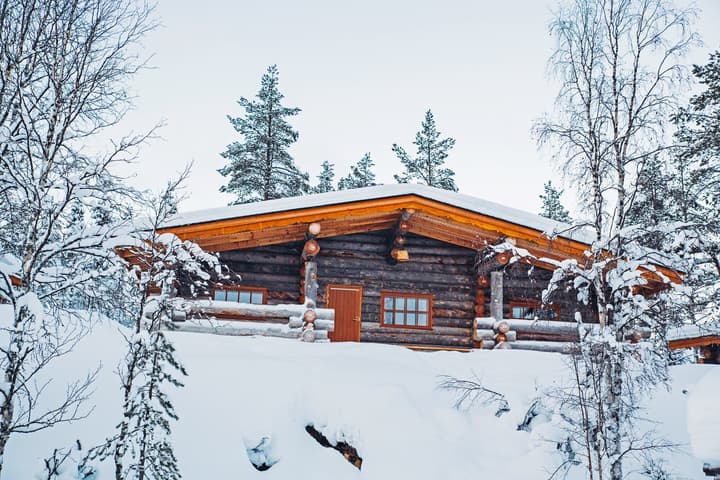 Kakslauttanen Arctic Resort