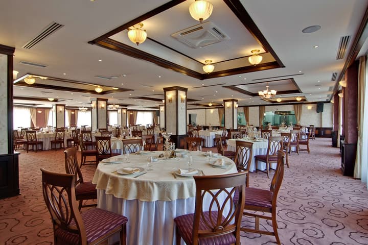 DoubleTree by Hilton Hotel Sighisoara - Cavaler