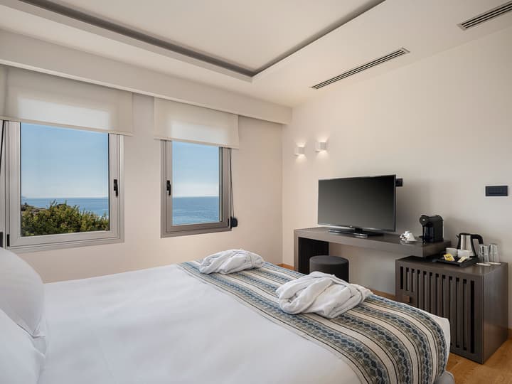 Kakkos Beach Hotel - Adults Only