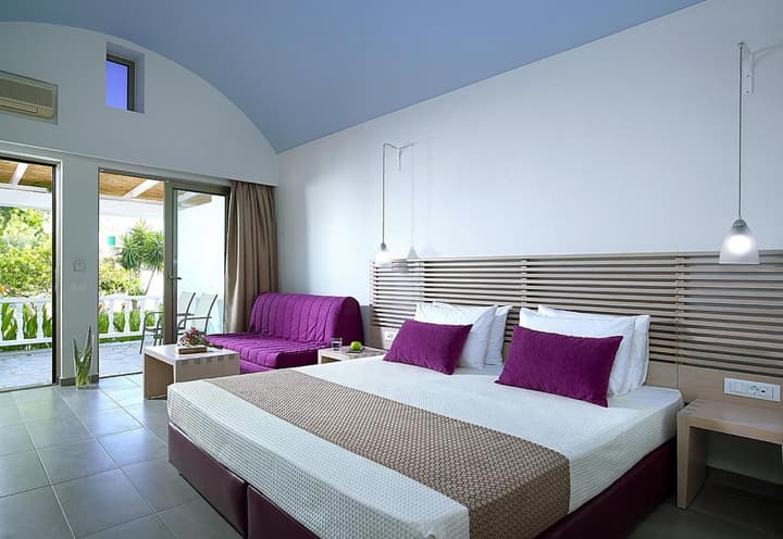 Kakkos Beach Hotel - Adults Only